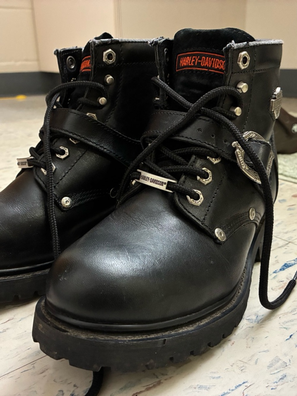 Harley-Davidson Black Lace-Up Leather Biker Boots with Silver Hardware